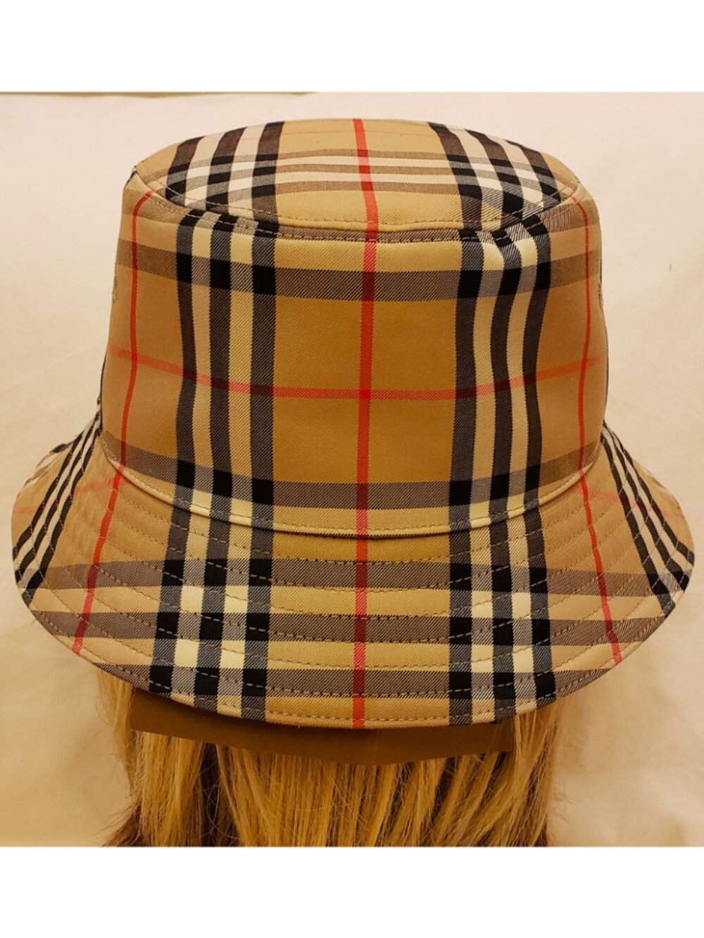Burberry London Women's Bucket Hat Size-L Archive Beige - Picture 3 of 9